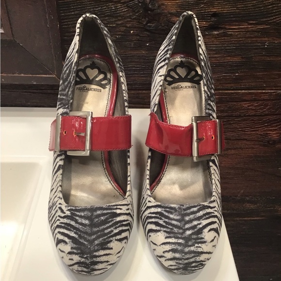 Fergalicious Celeste Patent Pump Zebra Print Leather Red High Heel Shoe SZ 7.5 - Picture 4 of 15